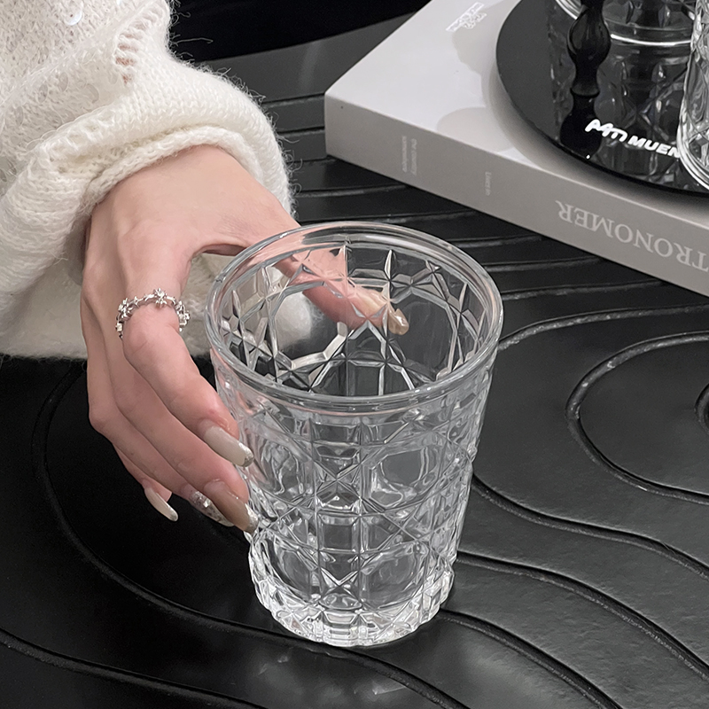 خمر الماس منقوشة ، زجاج النبيذ - مراجعة Wine Beer Liquor وسعره
